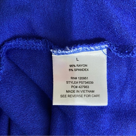 Pink Rose Faux Wrap Plunging V-Neck Royal Blue Romper - Picture 2 of 7